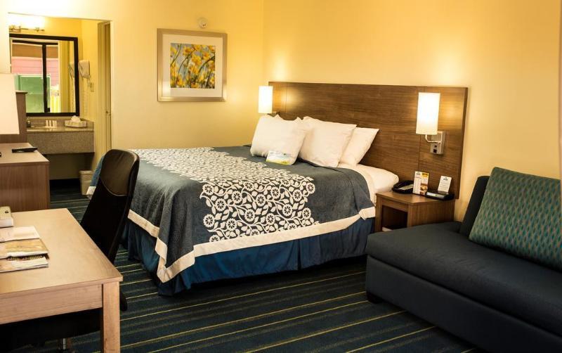 Days Inn By Wyndham Newark Wilmington Exteriér fotografie